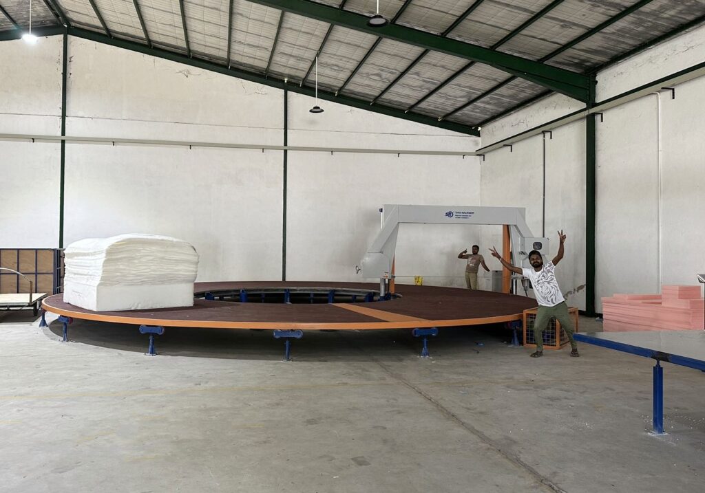  máquina de fabrico de espuma de recobrimento